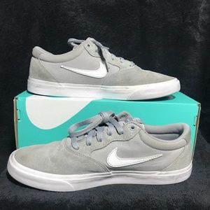 Nike SB Chron Solarsoft Size 10 Wolf Grey